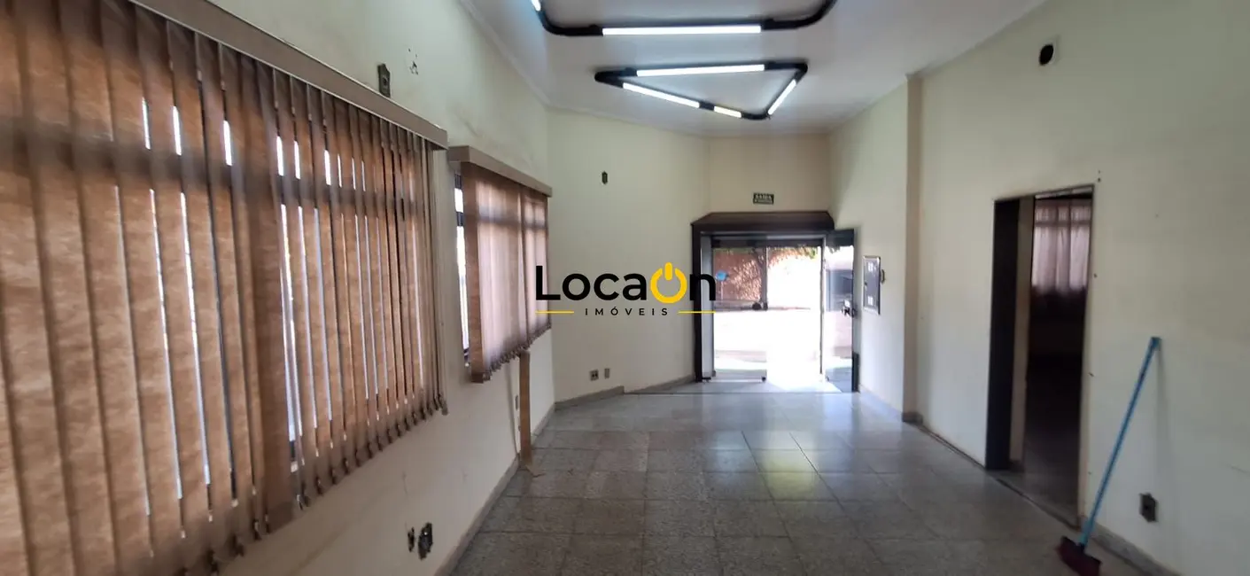Foto 2 de Casa com 2 quartos para alugar, 186m2 em Campos Elíseos, Ribeirao Preto - SP