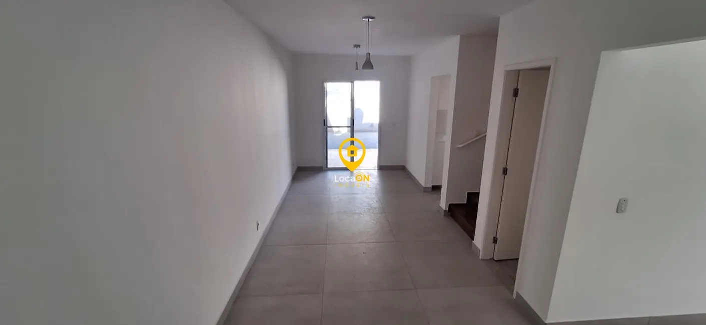 Casa de Condomínio com 2 quartos para alugar, 99m2 em Vila do Golf, Ribeirao Preto - SP - imagem 3 Foto 3 de Casa de Condomínio com 2 quartos para alugar, 99m2 em Vila do Golf, Ribeirao Preto - SP