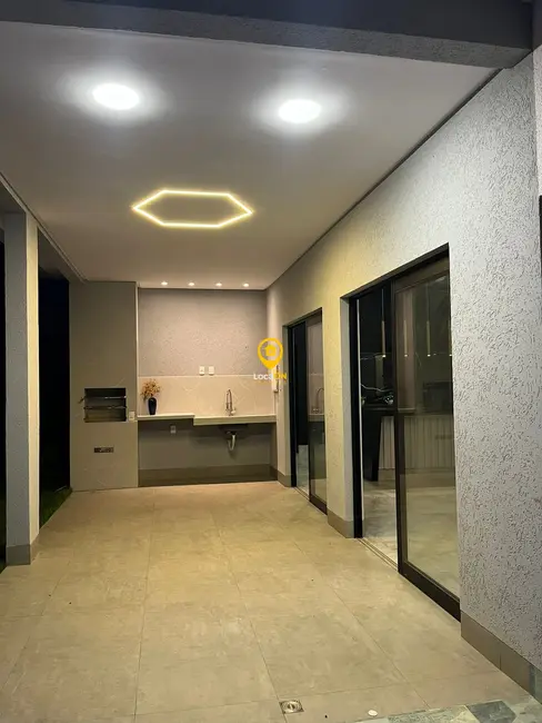 Foto 8 de Casa de Condomínio com 4 quartos à venda, 192m2 em Senador Canedo - GO