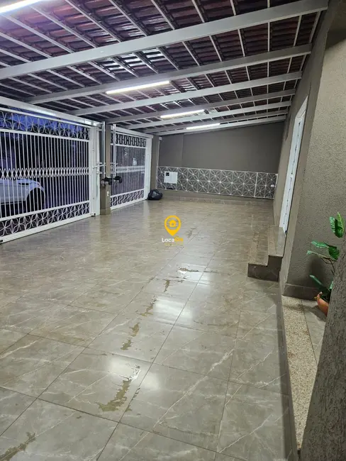 Foto 1 de Casa com 3 quartos para alugar, 150m2 em Parque Residencial Lagoinha, Ribeirao Preto - SP