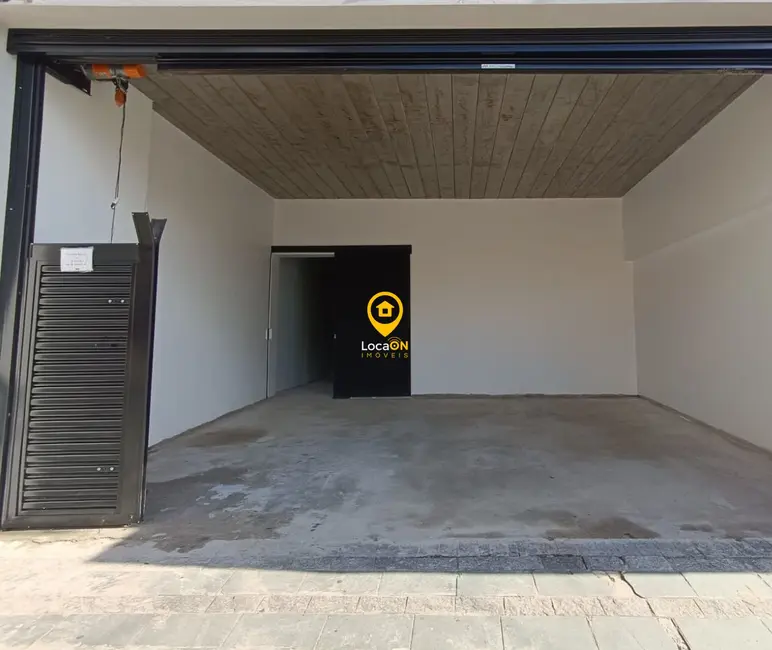 Foto 1 de Prédio Inteiro com 2 quartos para alugar, 120m2 em Vila Dom Pedro I, São Paulo - SP