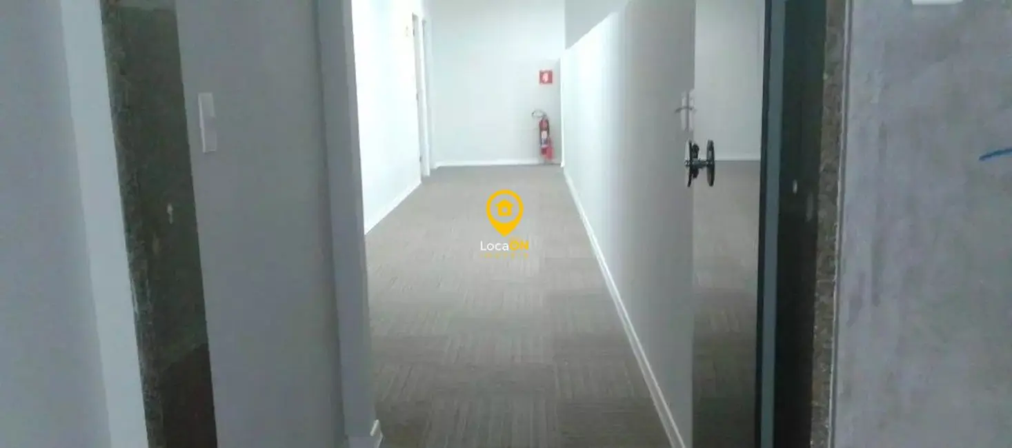 Foto 3 de Sala Comercial com 7 quartos para alugar, 375m2 em Cidade Monções, São Paulo - SP