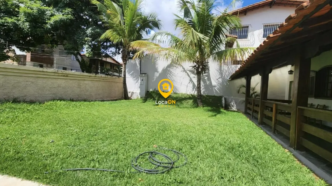 Foto 2 de Casa com 3 quartos para alugar, 199m2 em Castelo, Belo Horizonte - MG