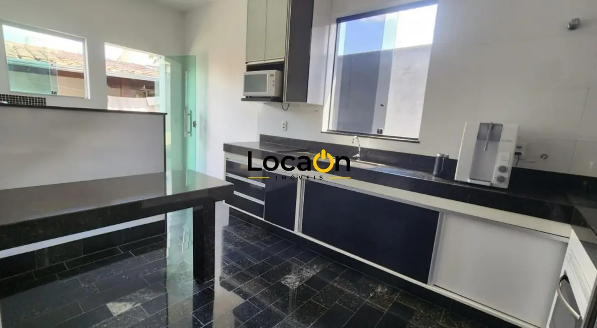 Foto 7 de Casa com 3 quartos para alugar, 199m2 em Castelo, Belo Horizonte - MG