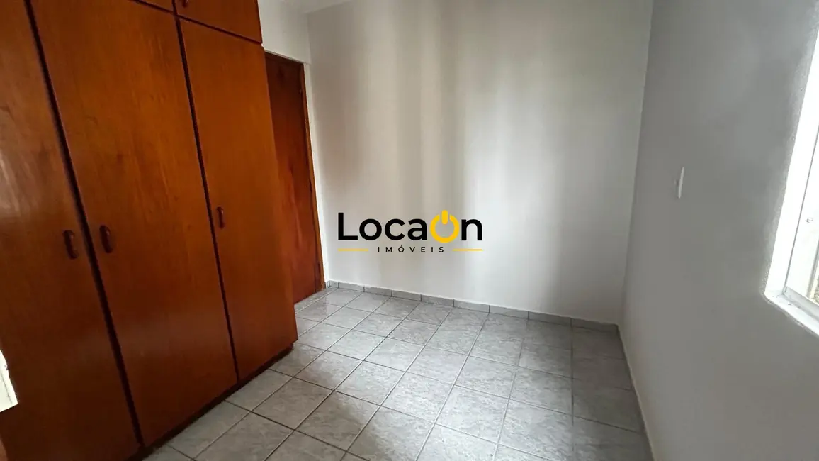Foto 7 de Apartamento com 3 quartos para alugar, 90m2 em Setor Bela Vista, Goiania - GO
