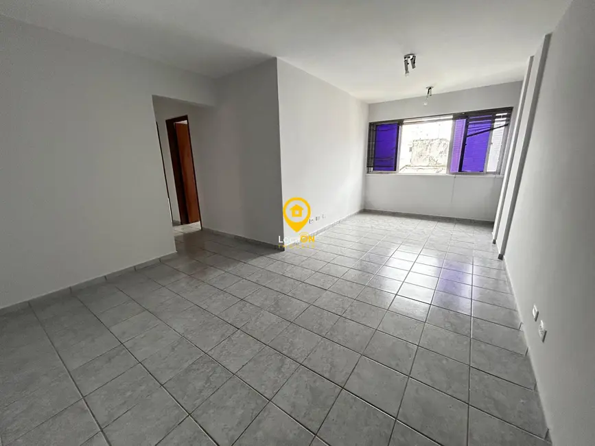 Apartamento com 3 quartos para alugar, 90m2 em Setor Bela Vista, Goiania - GO - imagem 3 Foto 3 de Apartamento com 3 quartos para alugar, 90m2 em Setor Bela Vista, Goiania - GO