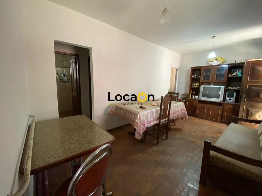 Foto 5 de Casa com 5 quartos à venda, 300m2 em Cidade Nova, Belo Horizonte - MG