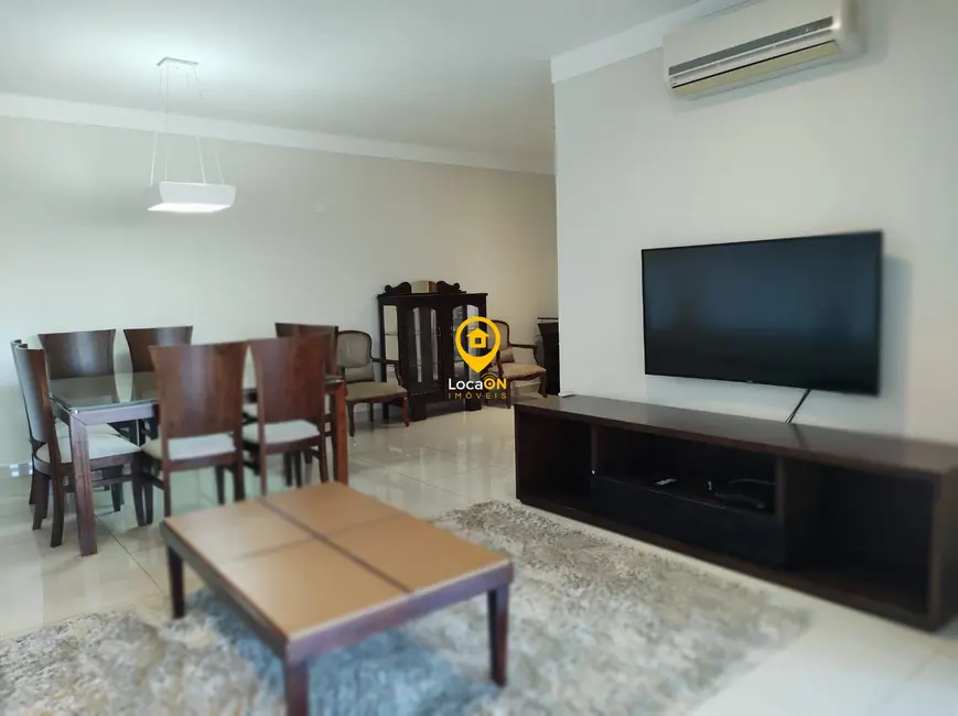 Apartamento com 3 quartos para alugar, 144m2 em Jardim Botânico, Ribeirao Preto - SP - imagem 5 Foto 5 de Apartamento com 3 quartos para alugar, 144m2 em Jardim Botânico, Ribeirao Preto - SP