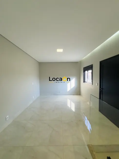 Foto 8 de Sobrado com 3 quartos para alugar, 221m2 em Setor Faiçalville, Goiania - GO