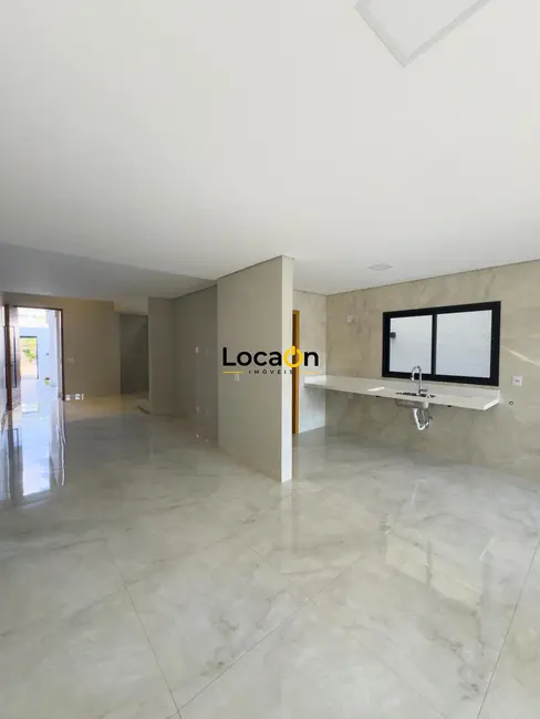 Foto 3 de Sobrado com 3 quartos para alugar, 221m2 em Setor Faiçalville, Goiania - GO