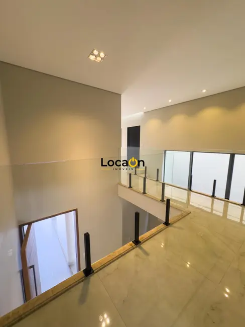 Foto 9 de Sobrado com 3 quartos para alugar, 221m2 em Setor Faiçalville, Goiania - GO