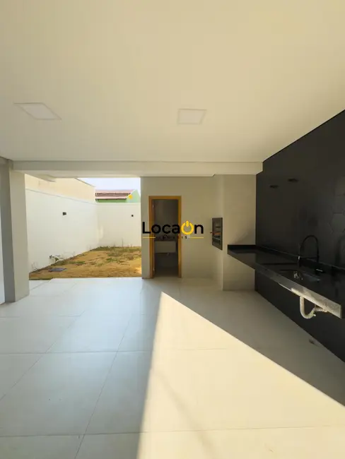 Foto 4 de Sobrado com 3 quartos para alugar, 221m2 em Setor Faiçalville, Goiania - GO
