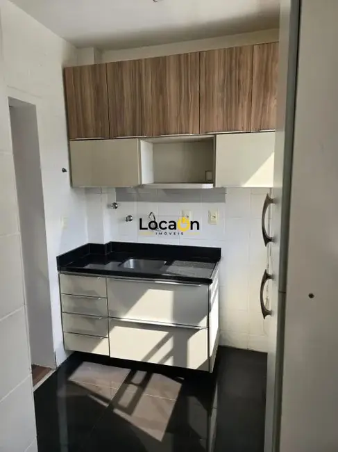 Foto 2 de Apartamento com 2 quartos para alugar, 71m2 em Buritis, Belo Horizonte - MG