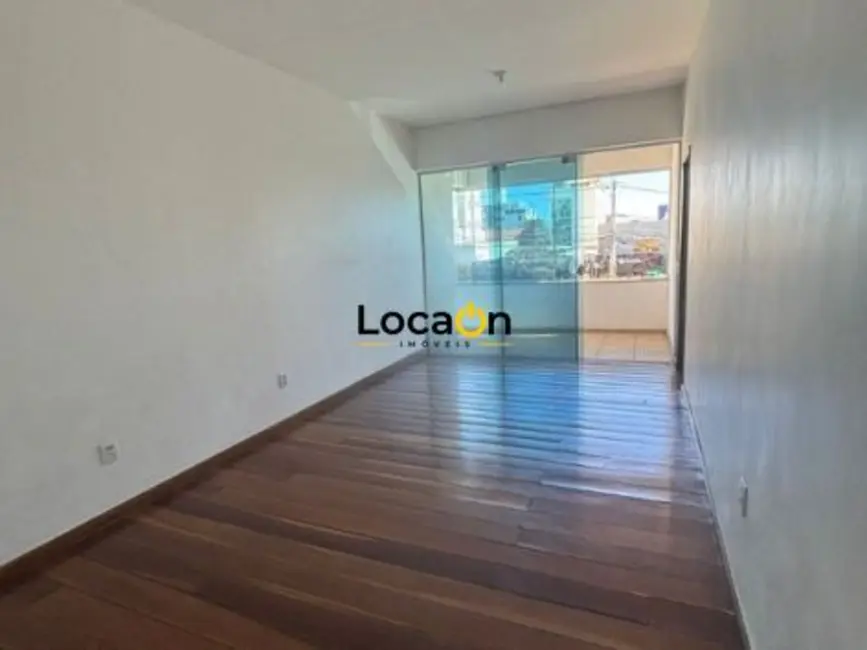 Foto 6 de Casa com 4 quartos para alugar, 500m2 em Castelo, Belo Horizonte - MG