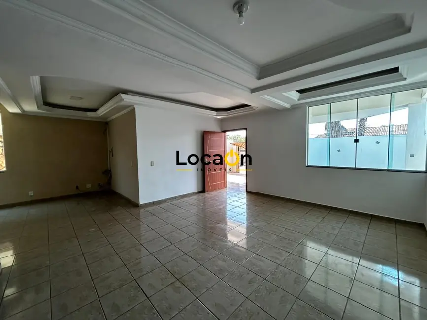 Foto 7 de Sobrado com 4 quartos para alugar, 418m2 em Jardim Planalto, Goiania - GO