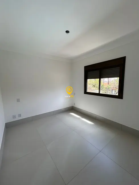 Apartamento com 3 quartos à venda, 97m2 em Jardim Irajá, Ribeirao Preto - SP - imagem 8 Foto 8 de Apartamento com 3 quartos à venda, 97m2 em Jardim Irajá, Ribeirao Preto - SP