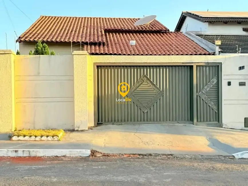 Foto 1 de Casa com 3 quartos para alugar, 205m2 em Residencial Porto Seguro, Goiania - GO