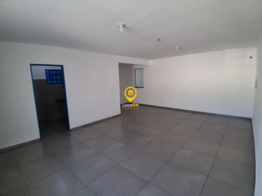 Armazém / Galpão com 2 quartos para alugar, 510m2 em Jardim Anhangüera, Ribeirao Preto - SP - imagem 2 Foto 2 de Armazém / Galpão com 2 quartos para alugar, 510m2 em Jardim Anhangüera, Ribeirao Preto - SP