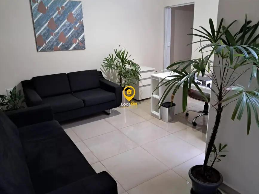 Foto 2 de Casa com 2 quartos para alugar, 140m2 em Santa Cruz do José Jacques, Ribeirao Preto - SP