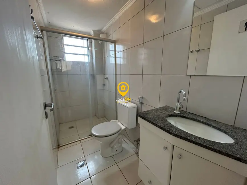 Foto 2 de Apartamento com 2 quartos para alugar, 53m2 em Presidente Médici, Ribeirao Preto - SP