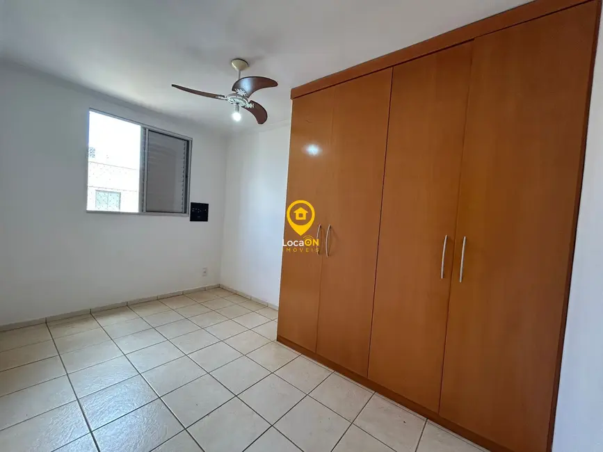 Foto 1 de Apartamento com 2 quartos para alugar, 53m2 em Presidente Médici, Ribeirao Preto - SP