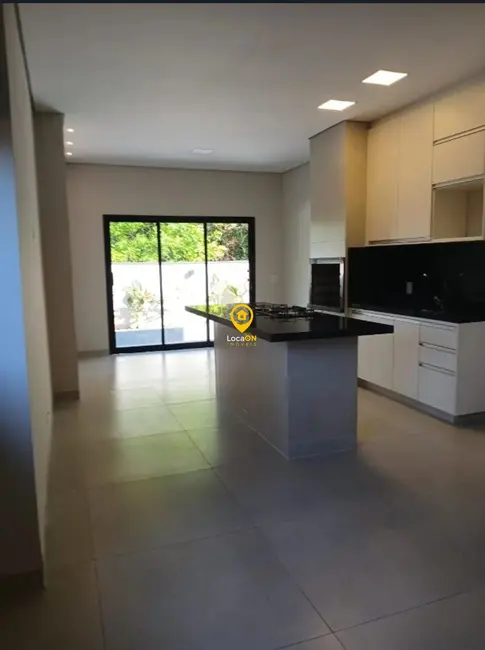 Foto 1 de Casa de Condomínio com 3 quartos para alugar, 150m2 em Ribeirao Preto - SP