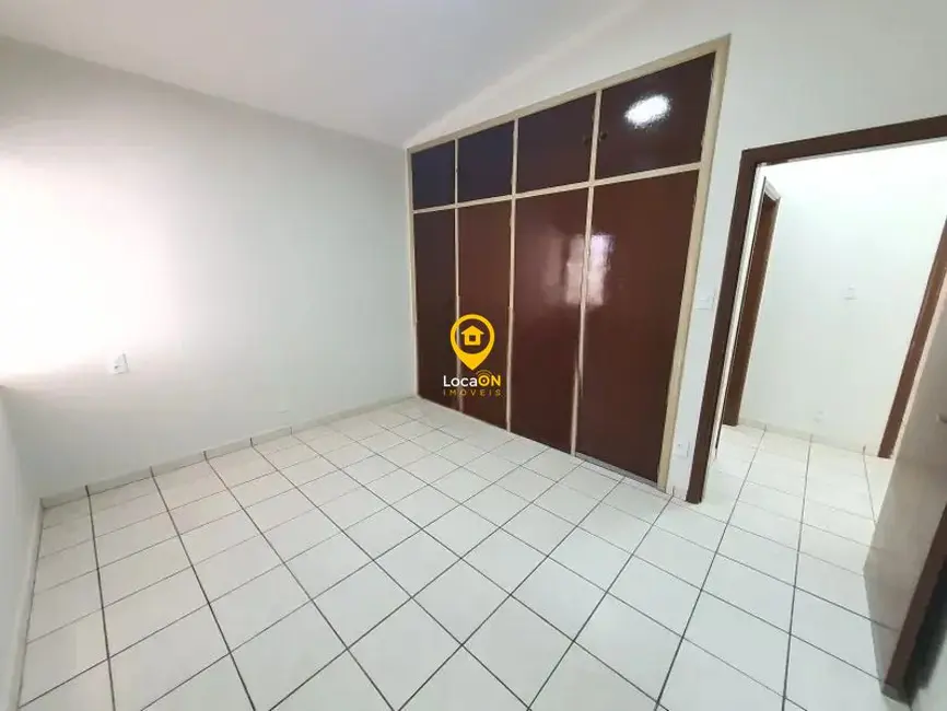 Foto 6 de Casa com 3 quartos para alugar, 168m2 em Jardim Paulista, Ribeirao Preto - SP