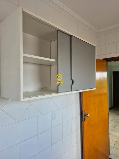 Foto 4 de Apartamento com 1 quarto para alugar, 38m2 em Jardim Irajá, Ribeirao Preto - SP
