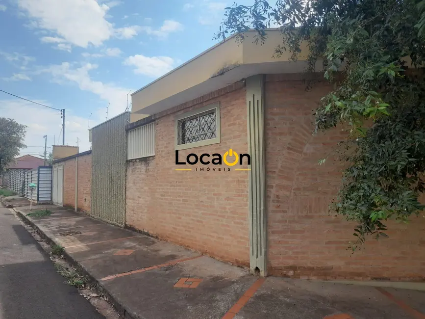 Casa com 4 quartos à venda, 159m2 em Campos Elíseos, Ribeirao Preto - SP - imagem 3 Foto 3 de Casa com 4 quartos à venda, 159m2 em Campos Elíseos, Ribeirao Preto - SP