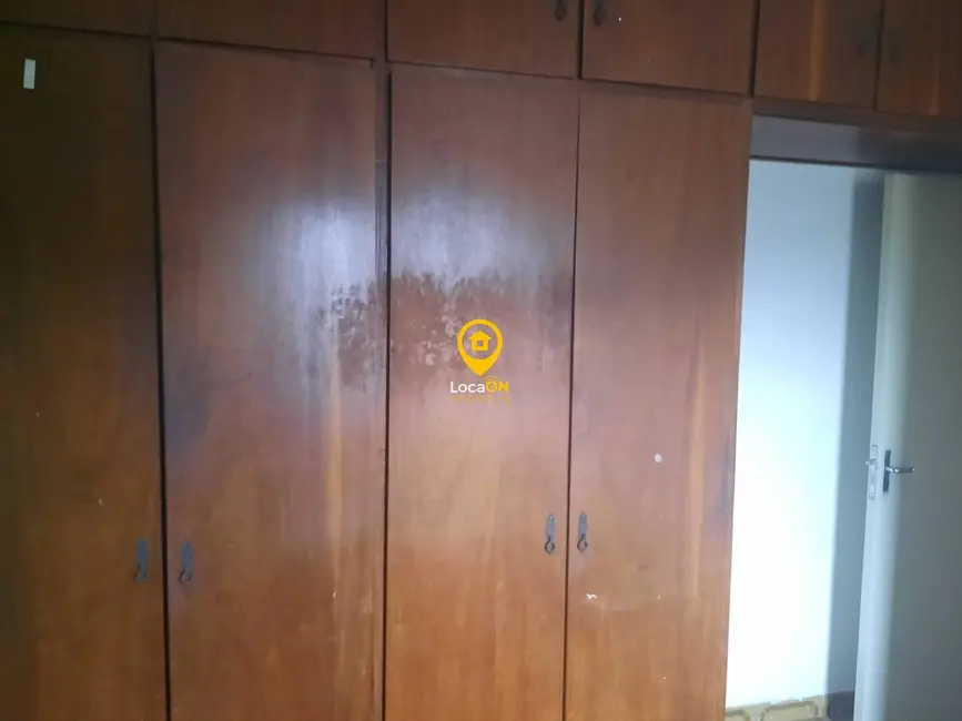 Sobrado com 3 quartos à venda, 120m2 em Independência, Ribeirao Preto - SP - imagem 4 Foto 4 de Sobrado com 3 quartos à venda, 120m2 em Independência, Ribeirao Preto - SP