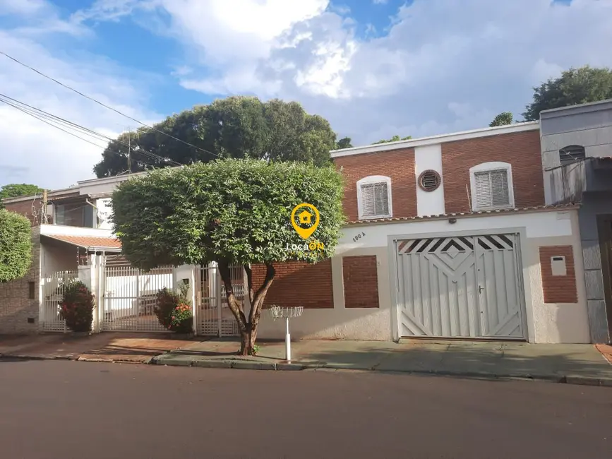 Sobrado com 3 quartos à venda, 120m2 em Independência, Ribeirao Preto - SP - imagem 1 Foto 1 de Sobrado com 3 quartos à venda, 120m2 em Independência, Ribeirao Preto - SP