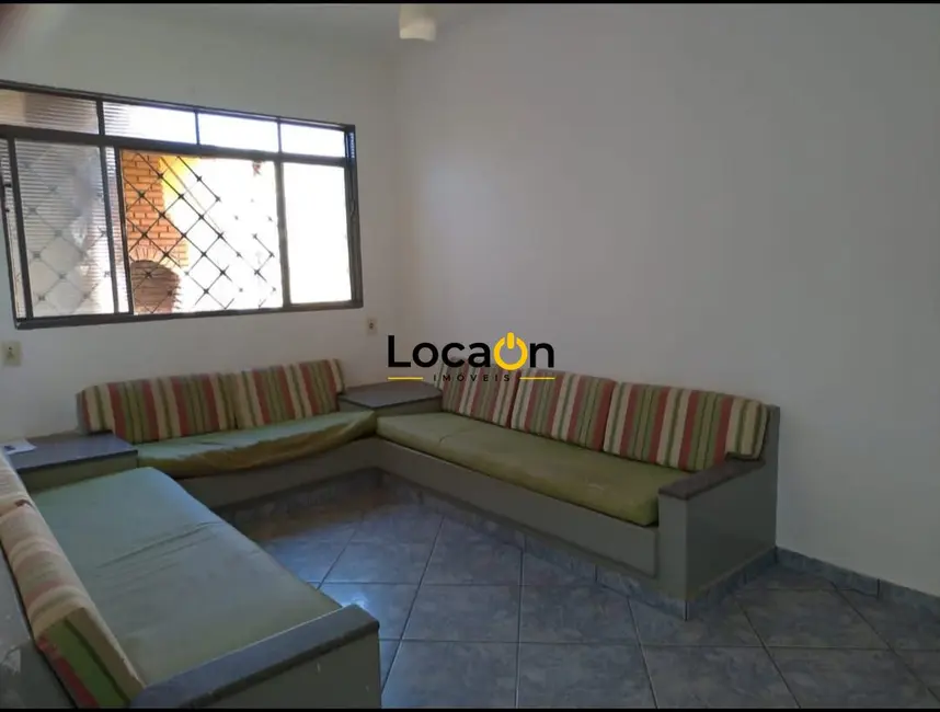 Casa com 3 quartos à venda, 149m2 em Adelino Simioni, Ribeirao Preto - SP - imagem 3 Foto 3 de Casa com 3 quartos à venda, 149m2 em Adelino Simioni, Ribeirao Preto - SP