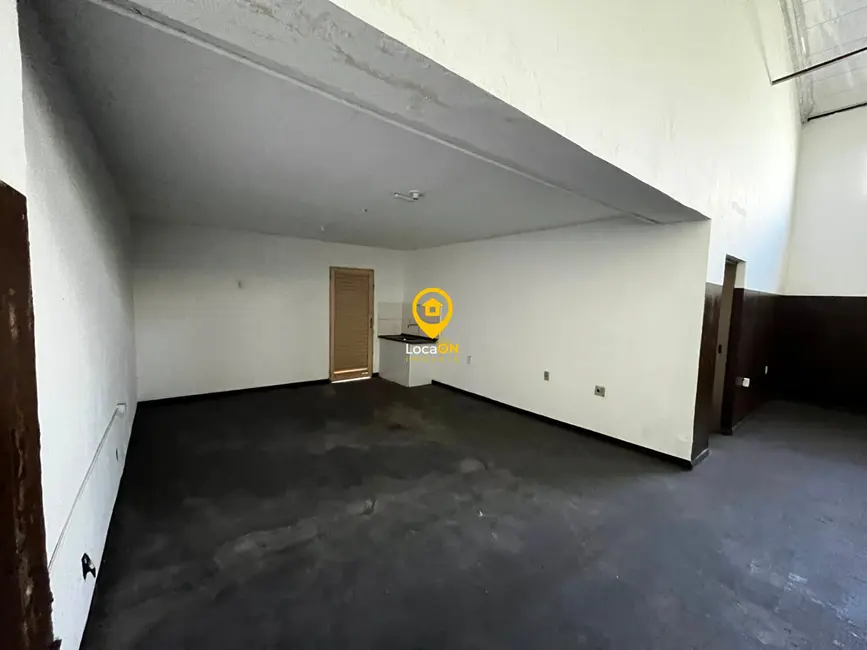Foto 5 de Armazém / Galpão com 1 quarto para alugar, 240m2 em Parque Industrial Tanquinho, Ribeirao Preto - SP