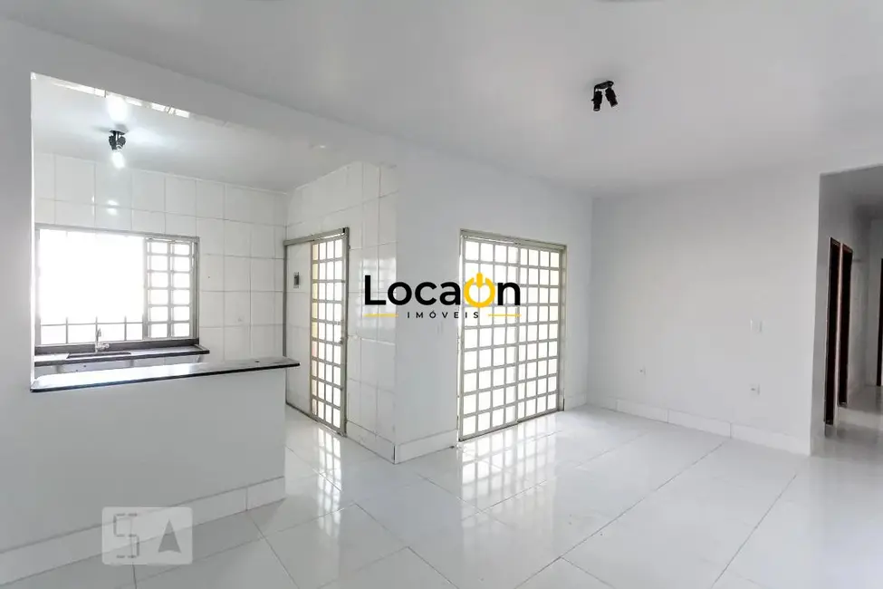Foto 5 de Casa com 2 quartos para alugar, 114m2 em Residencial Santa Fé I, Goiania - GO
