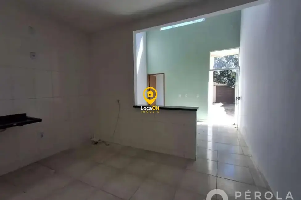 Foto 4 de Casa com 3 quartos para alugar, 83m2 em Residencial Itaipu, Goiania - GO