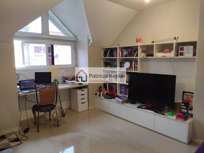 Foto 7 de Sobrado com 4 quartos à venda, 144m2 em Sarandi, Porto Alegre - RS