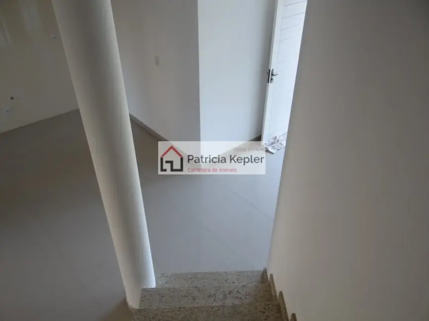 Foto 9 de Sobrado com 3 quartos à venda, 112m2 em Mário Quintana, Porto Alegre - RS