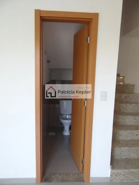 Foto 5 de Sobrado com 3 quartos à venda, 112m2 em Mário Quintana, Porto Alegre - RS