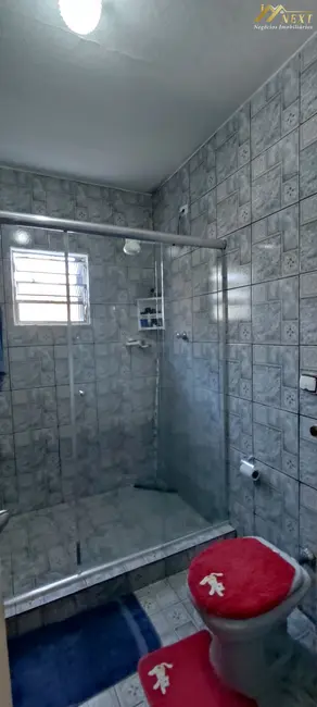 Chácara com 3 quartos à venda, 149m2 em Parque Mira Flores, Itapevi - SP - imagem 4 Foto 4 de Chácara com 3 quartos à venda, 149m2 em Parque Mira Flores, Itapevi - SP