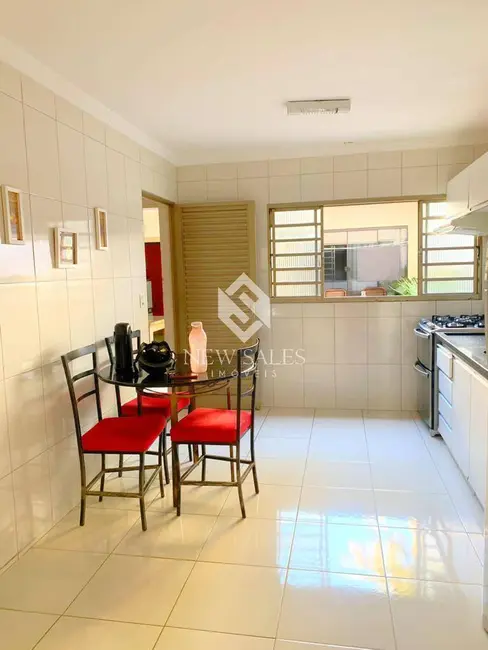 Foto 3 de Sobrado com 5 quartos à venda, 180m2 em Setor Jaó, Goiania - GO