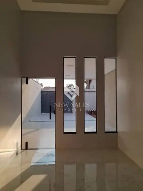 Foto 2 de Casa com 3 quartos à venda, 210m2 em Jardim Atlântico, Goiania - GO