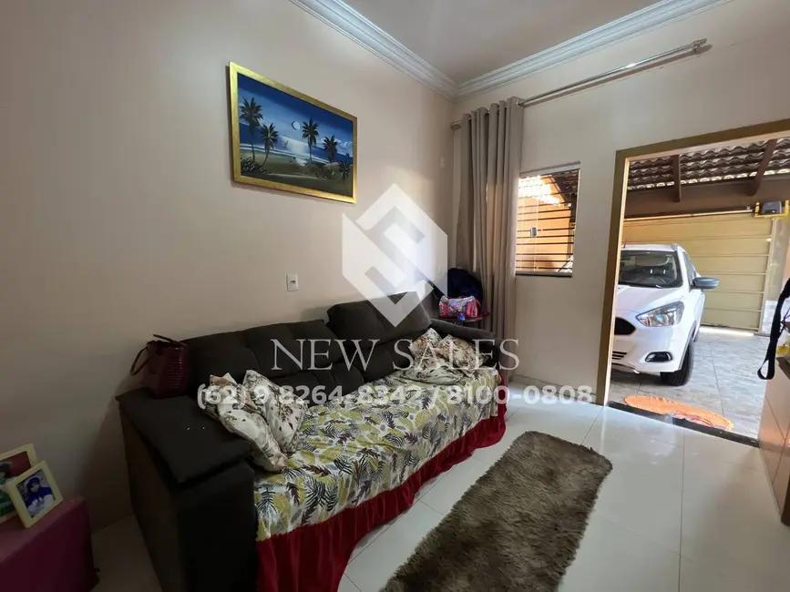 Foto 2 de Casa com 4 quartos à venda, 300m2 em Parque das Flores, Goiania - GO