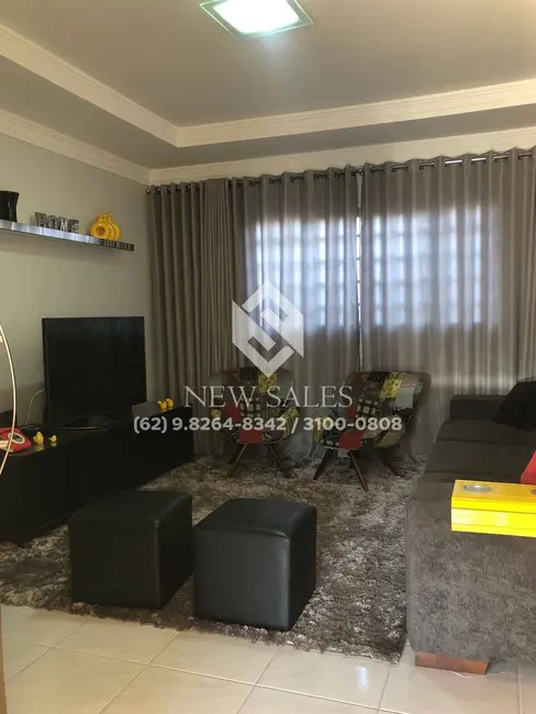 Foto 1 de Casa com 3 quartos à venda, 320m2 em Vila Brasília, Aparecida De Goiania - GO