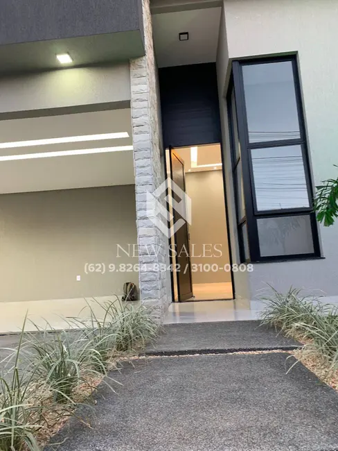Foto 2 de Casa com 3 quartos à venda, 450m2 em Setor Sul, Trindade - GO