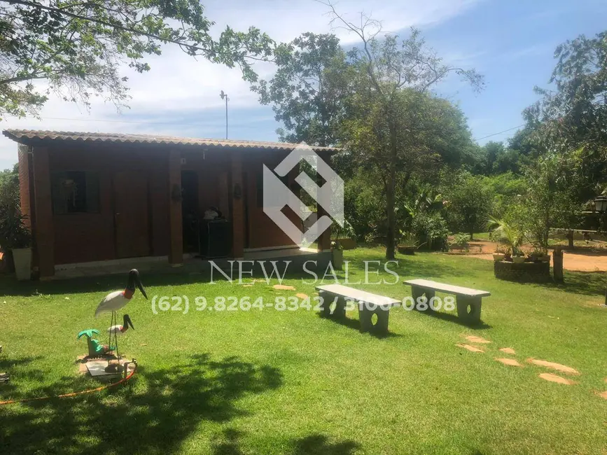 Foto 2 de Chácara com 2 quartos à venda, 11100m2 em Setor Central, Piracanjuba - GO