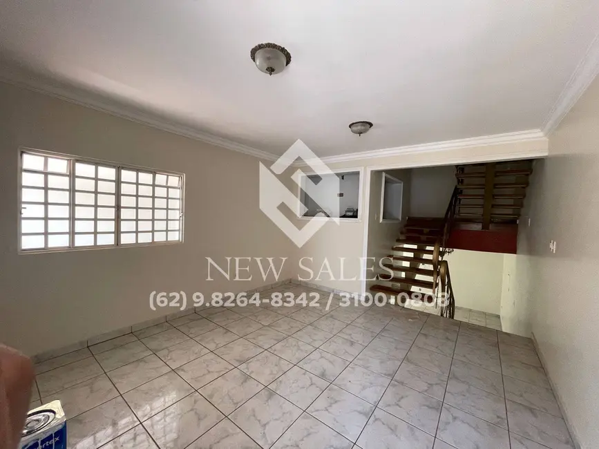 Foto 2 de Sobrado com 4 quartos à venda, 211m2 em Setor Jaó, Goiania - GO