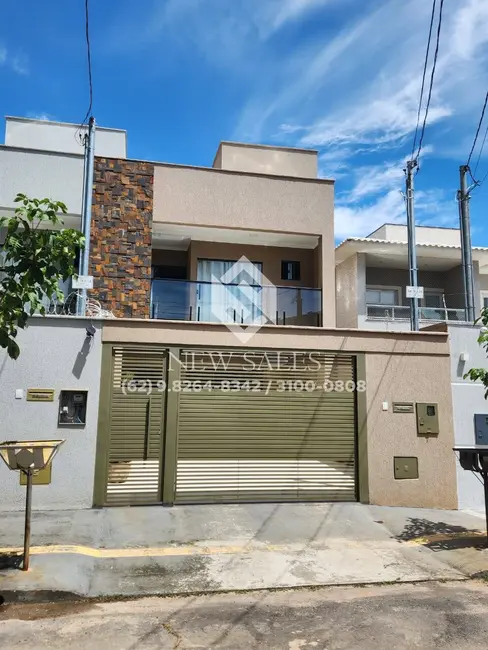 Foto 1 de Casa com 4 quartos à venda, 215m2 em Setor Jaó, Goiania - GO