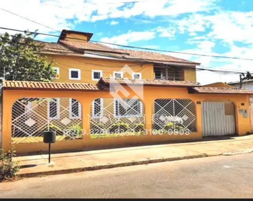Foto 1 de Sobrado com 4 quartos à venda, 205m2 em Jardim Novo Mundo, Goiania - GO