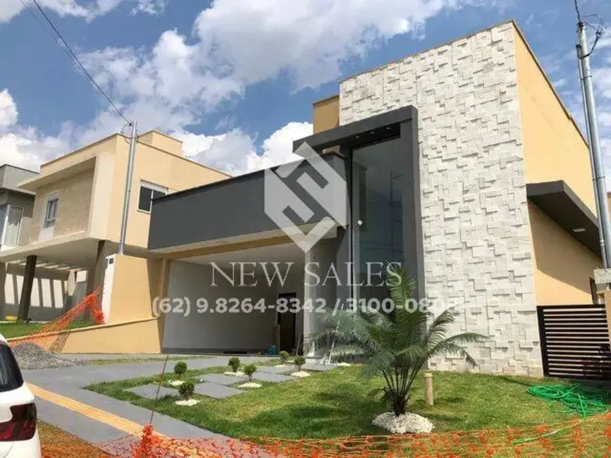 Casa com 3 quartos à venda, 158m2 em Senador Canedo - GO - imagem 1 Foto 1 de Casa com 3 quartos à venda, 158m2 em Senador Canedo - GO