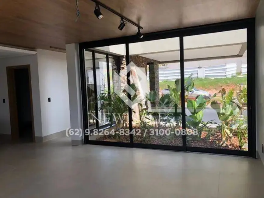 Foto 6 de Casa com 3 quartos à venda, 215m2 em Senador Canedo - GO